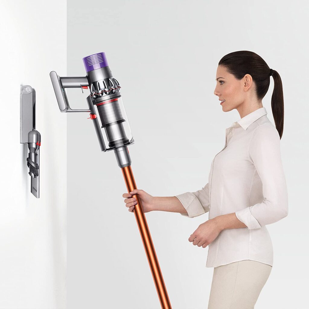 Dyson Cyclone V10 Absolute Wall Mount