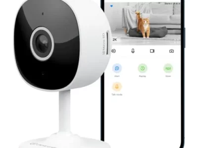 GALAYOU WiFi Camera 2K, Indoor Home Security Cameras for Baby/Elder/Dog/Pet Camera with Phone app,24/7 SD Card Storage,Works