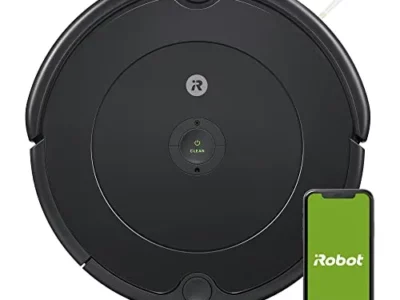 iRobot Roomba 692 Robot Vacuum - Wi-Fi Connectivity, Personalized Cleaning Recommendations, Works with Alexa, Good for Pet