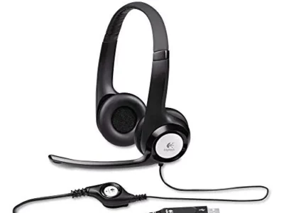 Logitech New h390 USB Headset with noisecanceling Microphone Bulk Packaging, 5.8 Ounce headset